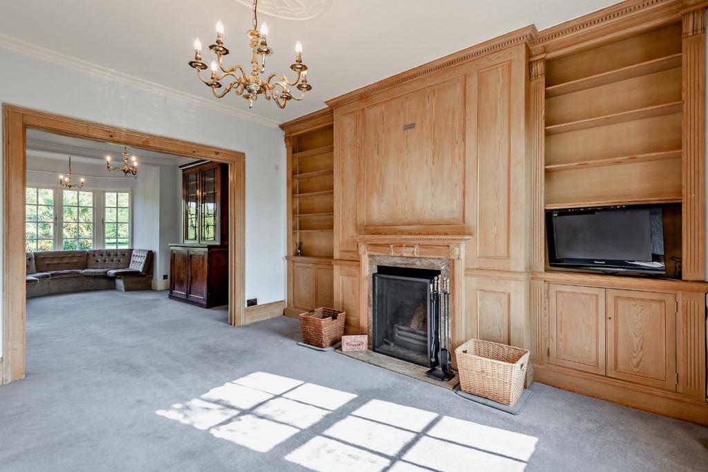 Sitting Family Room