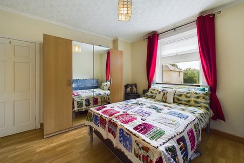 70 Aros Drive, Glasgow, G52 1TL