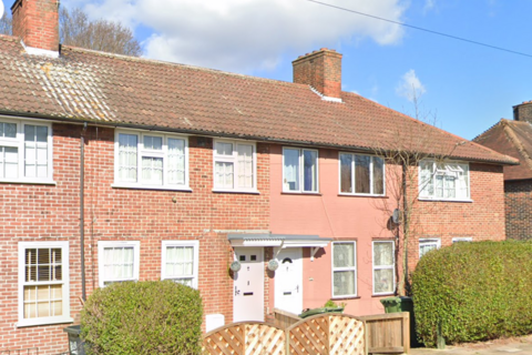 3 bedroom terraced house to rent, Castleton Road, Mottingham, SE9