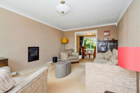 4 bedroom detached house for sale, Gleneagles Way, Huddersfield, HD2