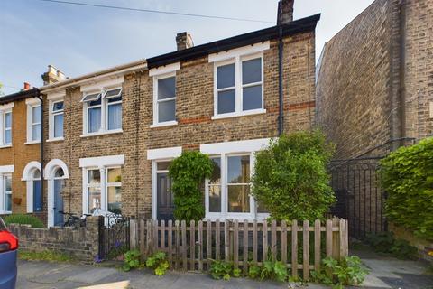 2 bedroom end of terrace house for sale, Priory Road, Cambridge