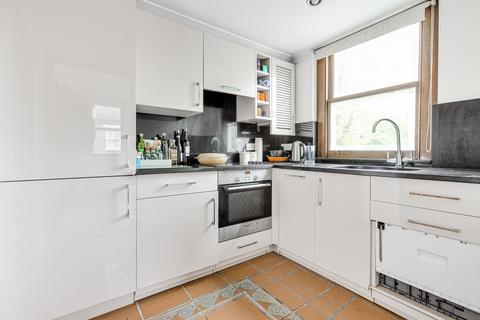 1 bedroom end of terrace house for sale, Aspley Road, London