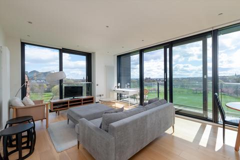 2 bedroom flat for sale, Simpson Loan, Edinburgh, EH3