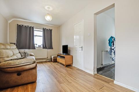 1 bedroom apartment to rent, Birchwood Road, West Byfleet, Surrey, KT14