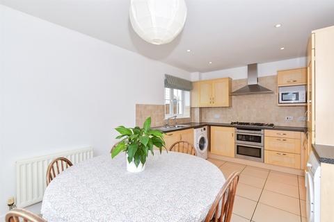 3 bedroom end of terrace house for sale, Dawn Lane, Kings Hill, West Malling, Kent