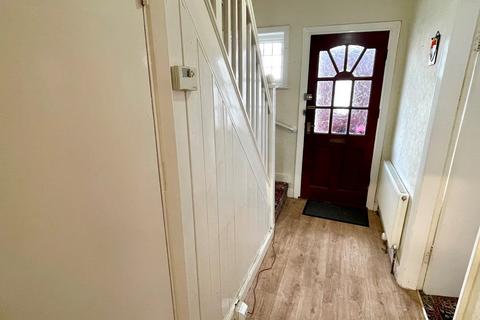 35 Old Fallings Lane, Wolverhampton, WV10 8BH