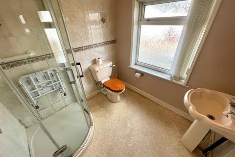 35 Old Fallings Lane, Wolverhampton, WV10 8BH