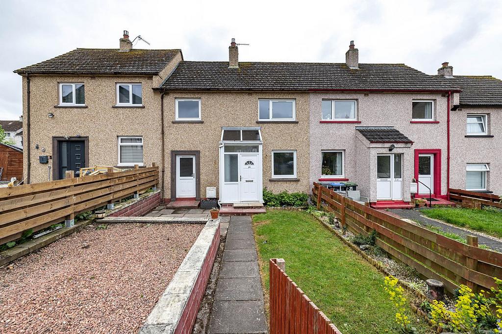 19 Langlee Avenue, Galashiels TD1 2DZ 3 bed terraced house £120,000