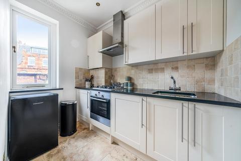 2 bedroom flat for sale, Egerton Gardens, Knightsbridge