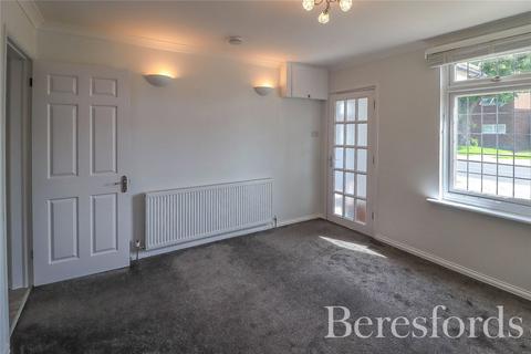 2 bedroom semi-detached house for sale, West Road, South Ockendon, RM15