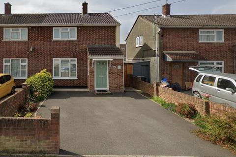 2 bedroom semi-detached house to rent, Cranmore Avenue,  Swindon,  SN3