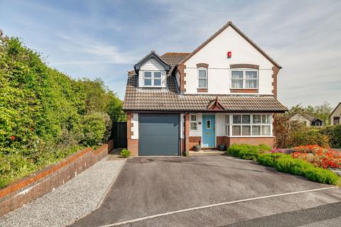 4 bedroom detached house for sale, Smiths Way, Saltash PL12