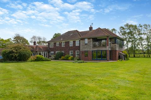 6 bedroom country house for sale, Chinnor Road Thame, Oxfordshire, OX9 3UL