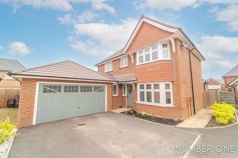 4 bedroom detached house for sale, Pen-Y-Wal Drive, Llanwern, NP18