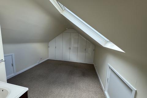 1 bedroom flat to rent, High Street, Street, Somerset