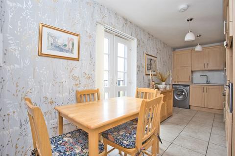 Flat 6, 2 Bridge Close, Sandwich, CT13 9QG
