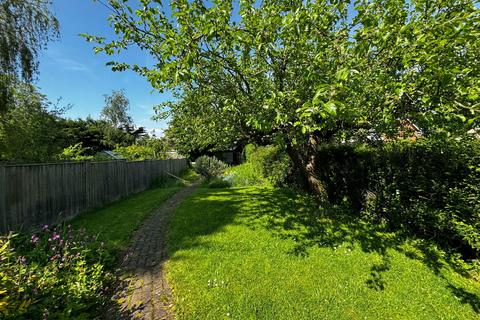 4 bedroom semi-detached house for sale, Staplehurst, Kent