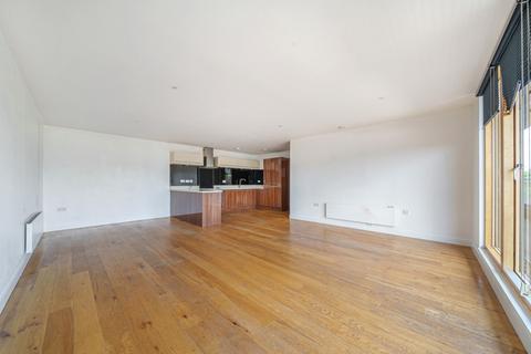 3 bedroom apartment for sale, Westholme Gardens, Ruislip, Middlesex