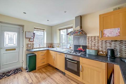 3 bedroom detached house for sale, Booth Street, Cleckheaton