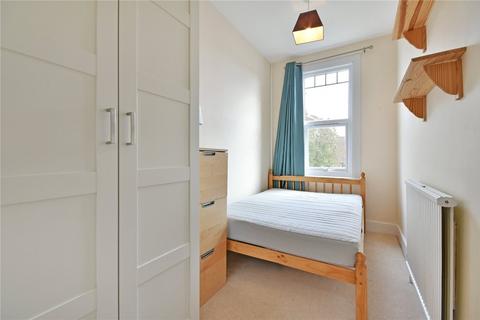 3 bedroom maisonette to rent, HILLVIEW GARDENS, HENDON, LONDON, NW4