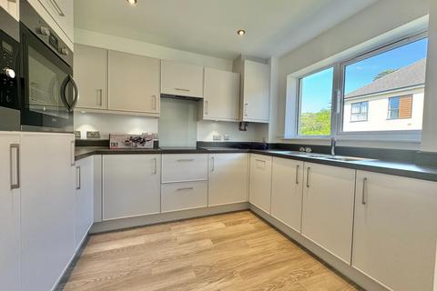 2 bedroom retirement property for sale, Meadow Court, Sarisbury Green, Southampton