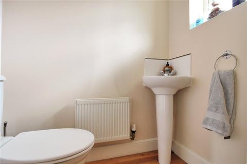 24 Wise Close, Swindon, SN2 7LT
