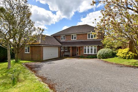 4 bedroom detached house to rent, Clare Park, Amersham, Buckinghamshire, HP7