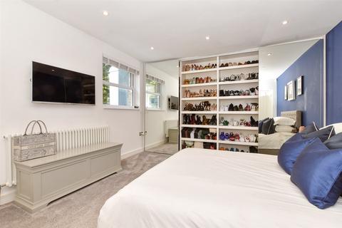 2 bedroom maisonette for sale, Outram Road, Croydon, Surrey