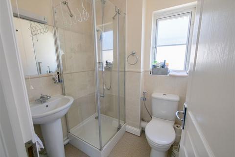 11 Thurlow Close, Saxmundham, IP17 1GD