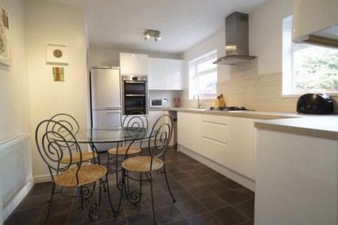 5 bedroom detached house to rent, Jellicoe Avenue, Bristol BS16