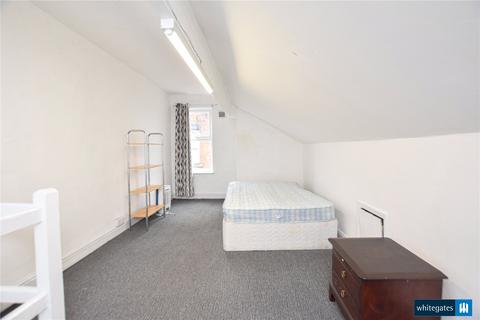 2 bedroom terraced house to rent, Marley View, Leeds, West Yorkshire, LS11