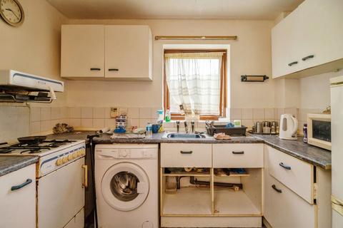 1 bedroom flat for sale, Boston Avenue, Rayleigh, SS6