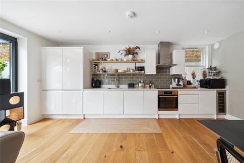 Flat 4, 13 Carlton Road, London, W5 2AW