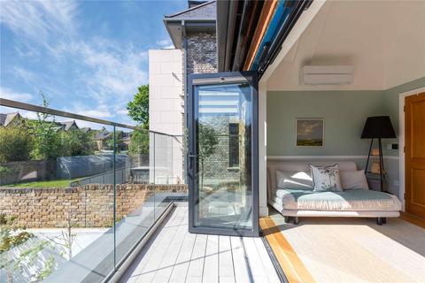 3 bedroom apartment for sale, Carlton Road, London, W5