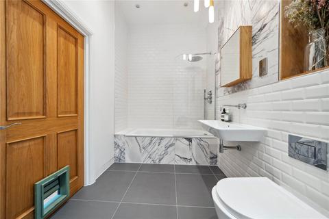 Flat 4, 13 Carlton Road, London, W5 2AW