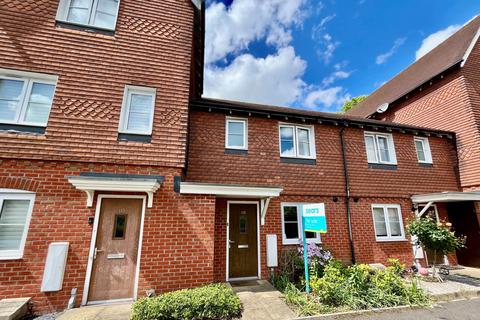 3 bedroom terraced house for sale, Outfield Crescent, Wokingham RG40