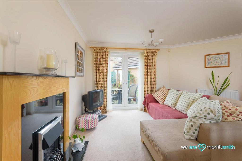 Westwood Avenue, Wadsley Park... 3 bed semidetached house for sale £