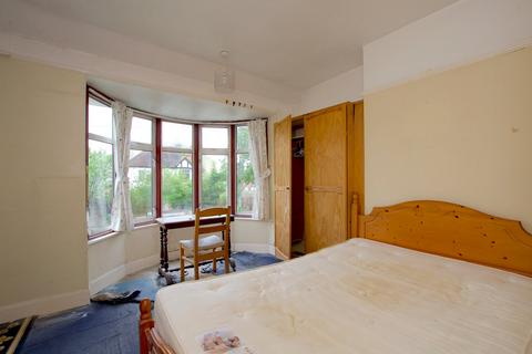 228 Burnt Oak Lane, Sidcup, DA15 8LN