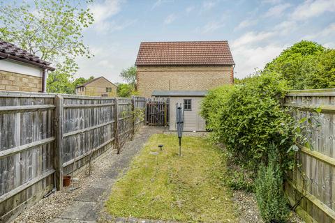 2 bedroom terraced house for sale, Willow Drive, Bicester, OX26