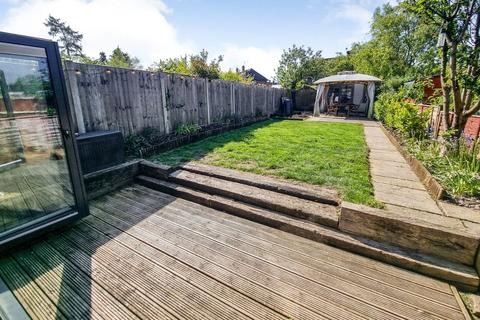 22 Ewins Close, Ash, Aldershot, GU12 6SA