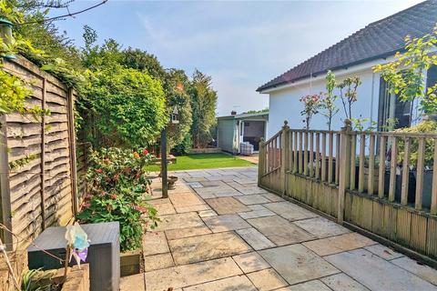 26 Aldwick Crescent, Worthing, BN14 0AS