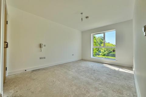 2 bedroom retirement property for sale, Meadow Court, Sarisbury Green, Southampton