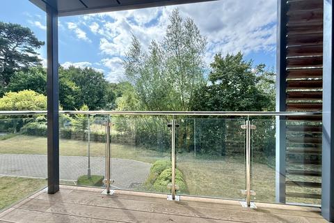 23 Meadow Court, Sarisbury Green