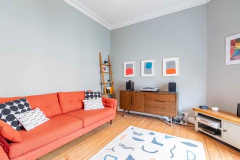 2 bedroom flat to rent, 2986L – Newhaven Road, Edinburgh, EH6 5PU