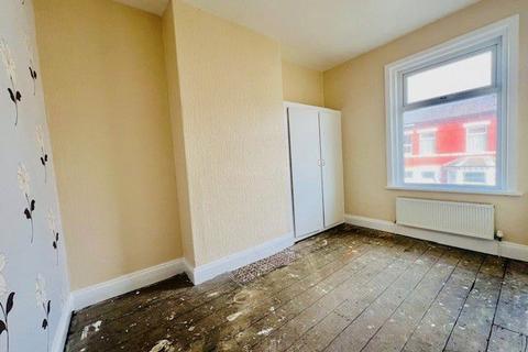 1 bedroom flat for sale, Eaves Street, Blackpool, Lancashire, FY1 2NH