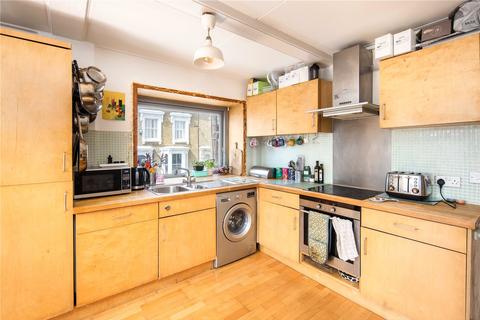 2 bedroom flat for sale, Tomlins Grove, Bow, London, E3