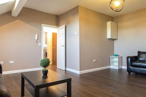 1 bedroom apartment to rent, Apt 6, 4 Darnley Road #897560