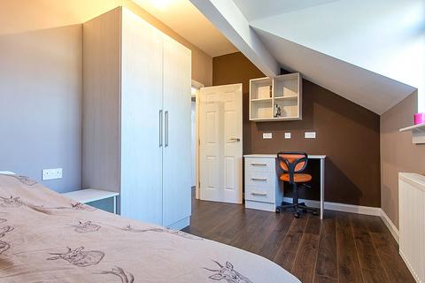 1 bedroom apartment to rent, Apt 6, 4 Darnley Road #897560