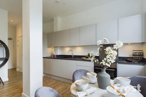 1 bedroom apartment for sale, London Road, Staines-upon-Thames, Surrey, TW18