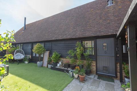 3 bedroom barn conversion for sale, Potten Street Road, St. Nicholas At Wade, CT7